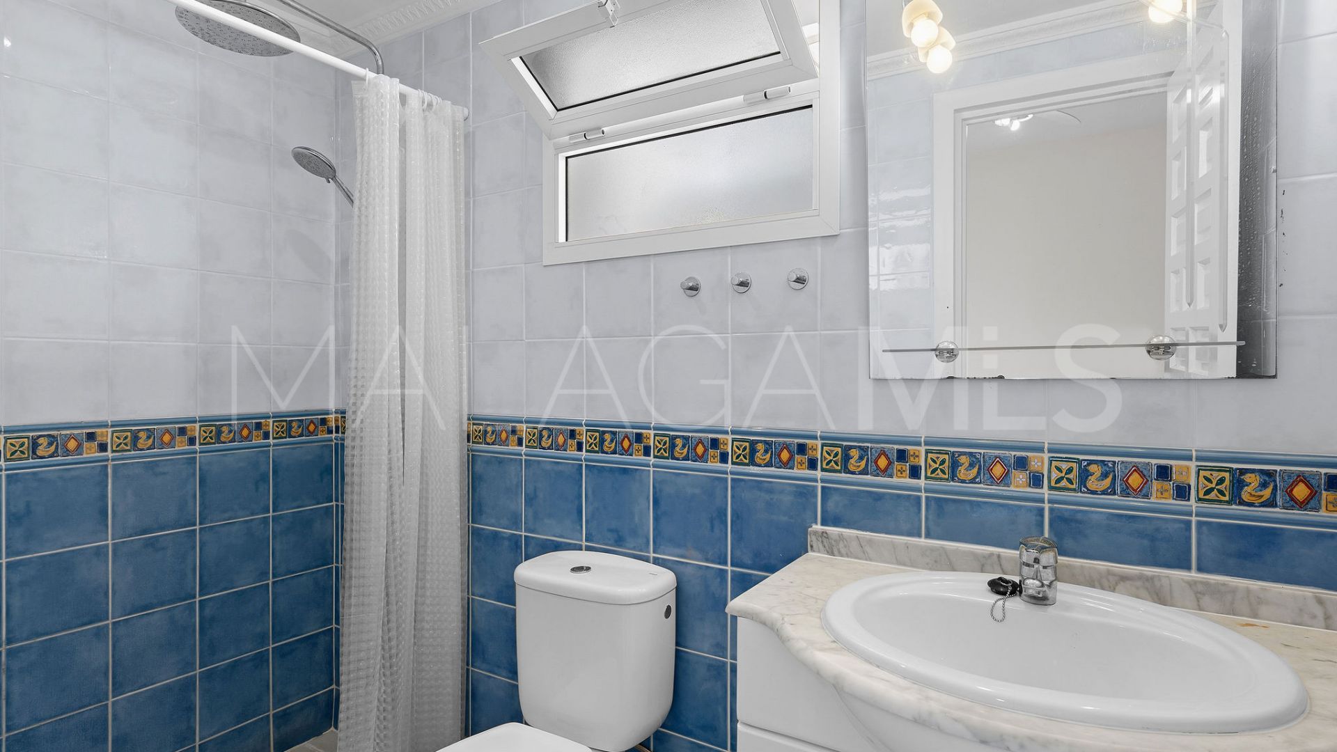 Radhus for sale in Aloha Sur 32