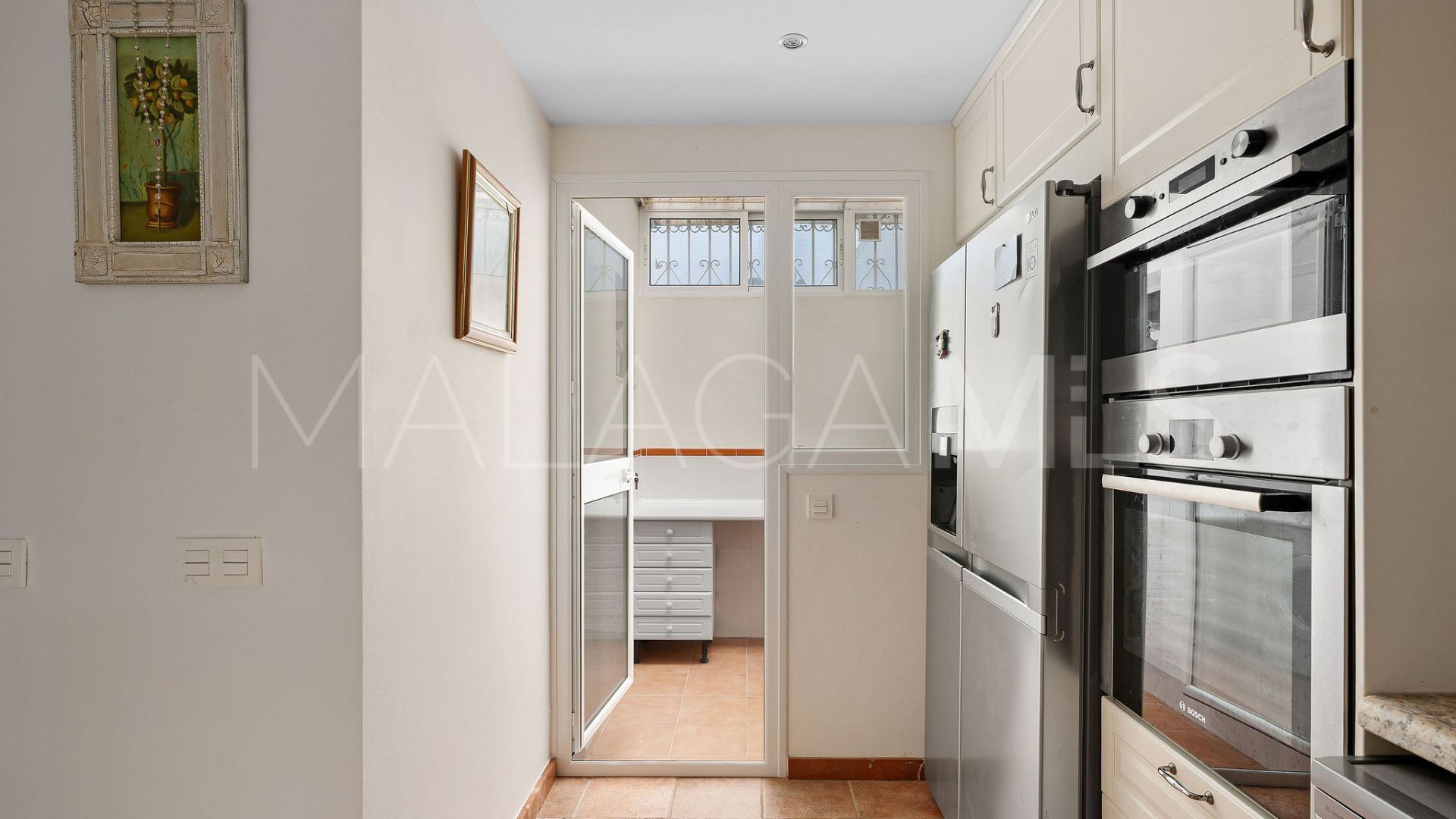 Radhus for sale in Aloha Sur 32