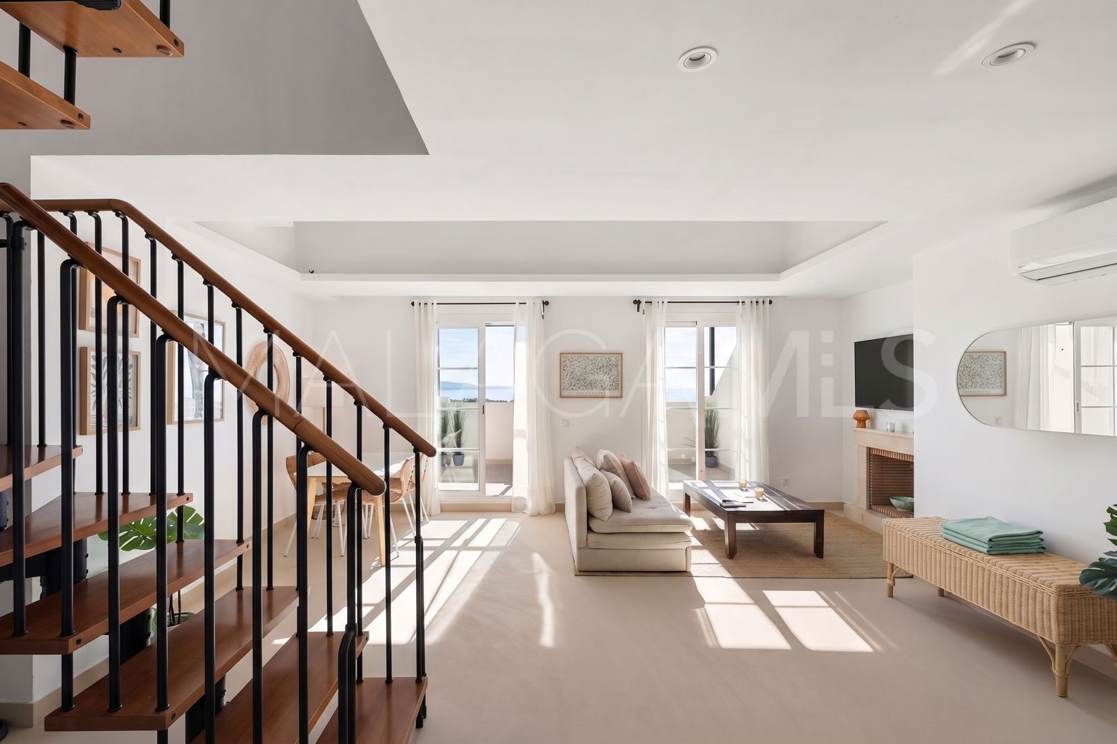 Atico duplex for sale in Señorio de Aloha