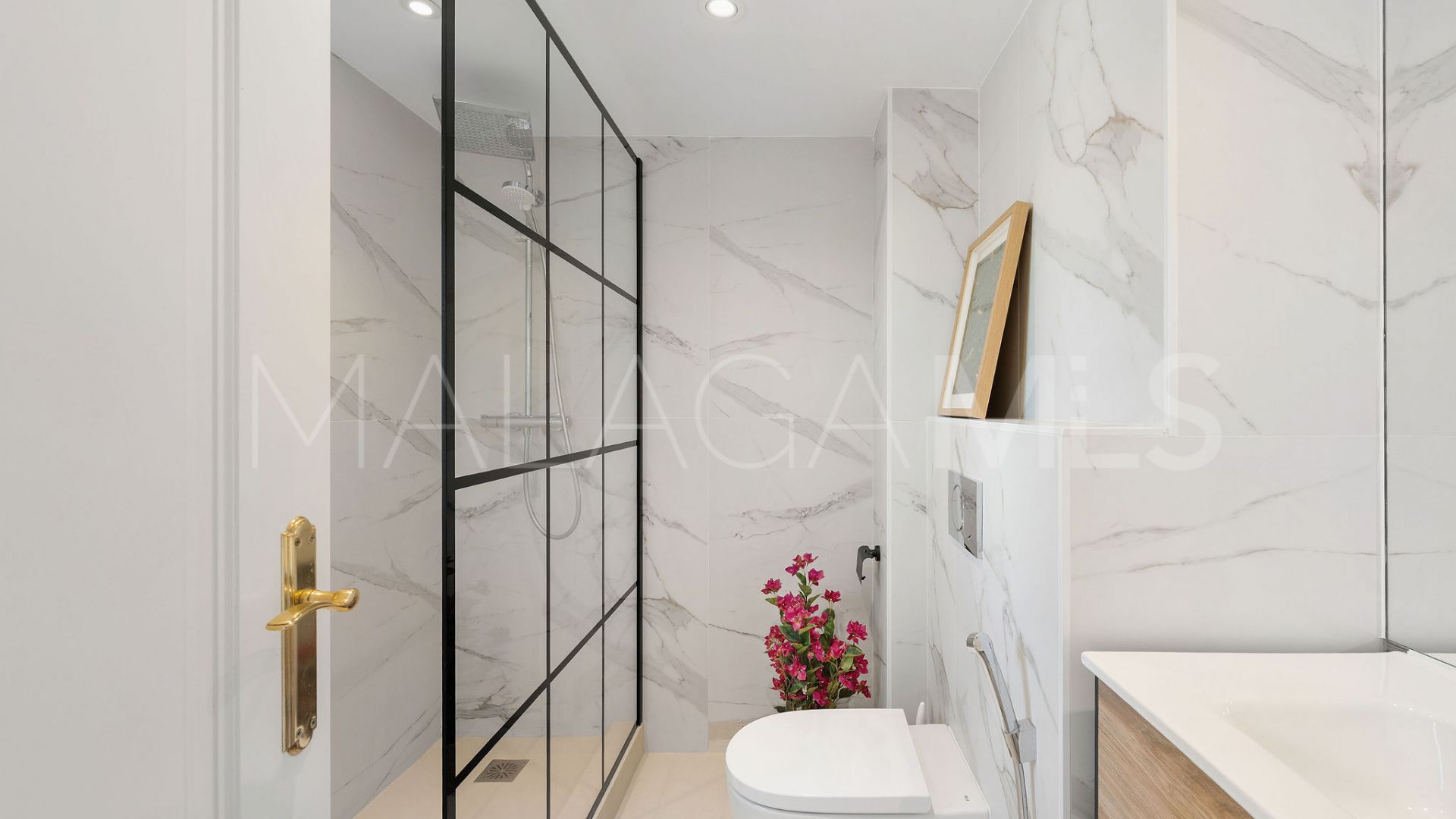 Atico duplex for sale in Señorio de Aloha