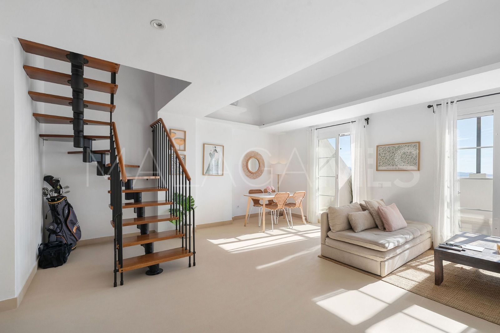 Atico duplex for sale in Señorio de Aloha