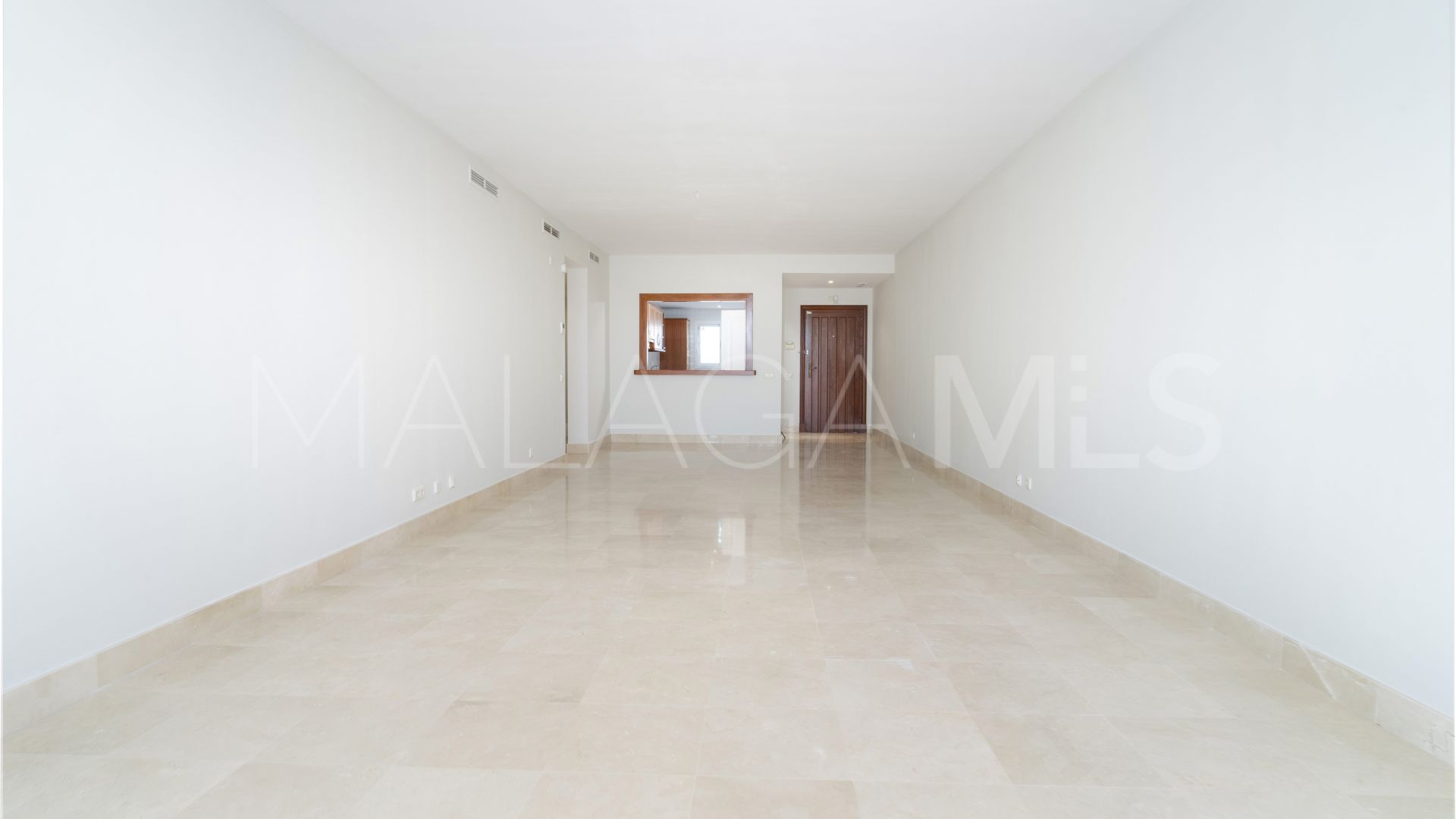 Buy apartment with 3 bedrooms in Las Tortugas de Aloha