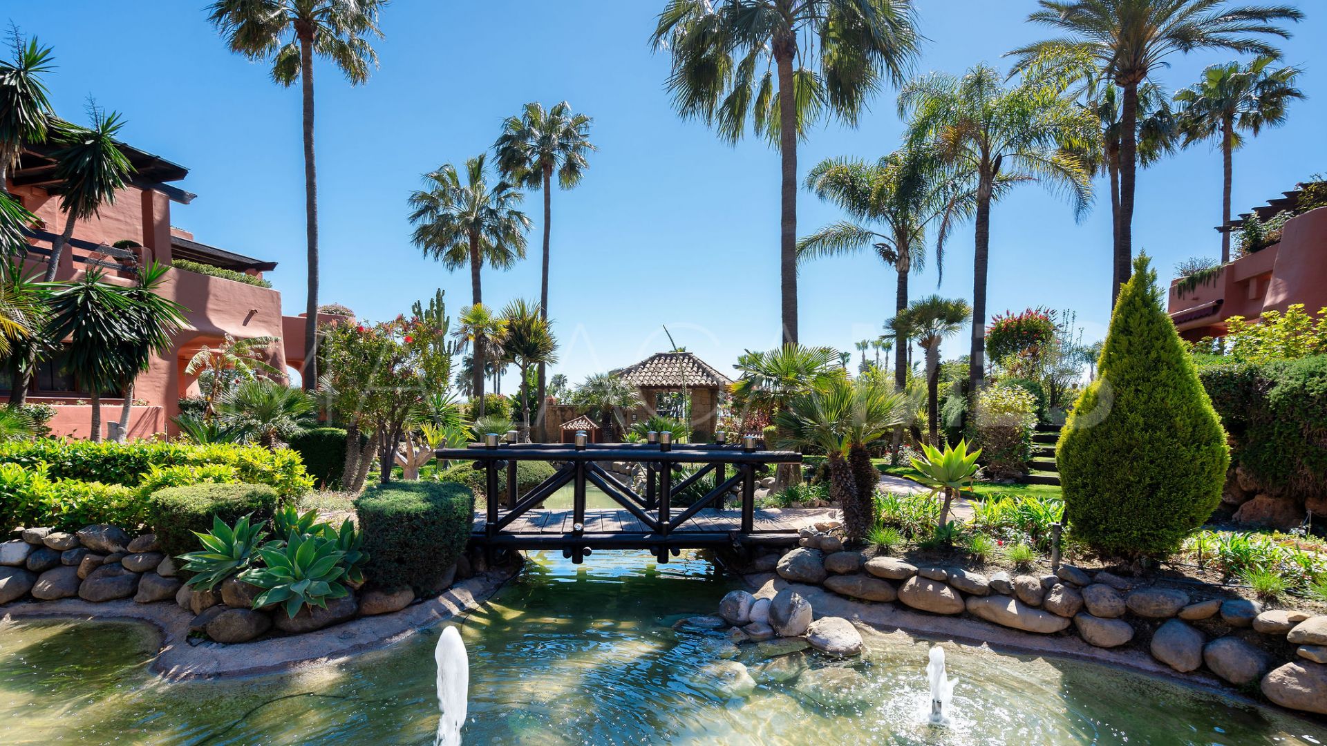 Duplex penthouse for sale in Torre Bermeja