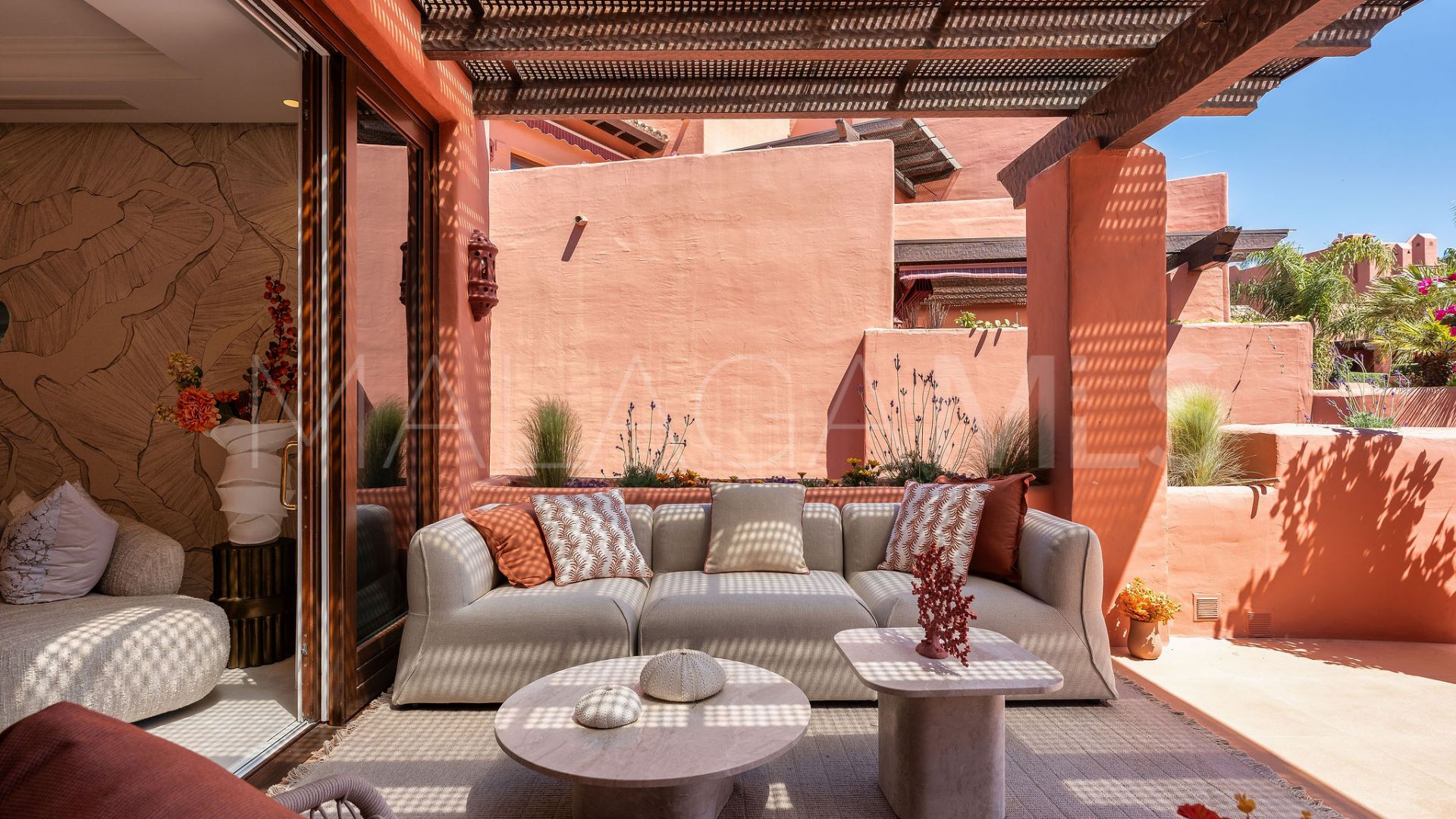 Duplex penthouse for sale in Torre Bermeja