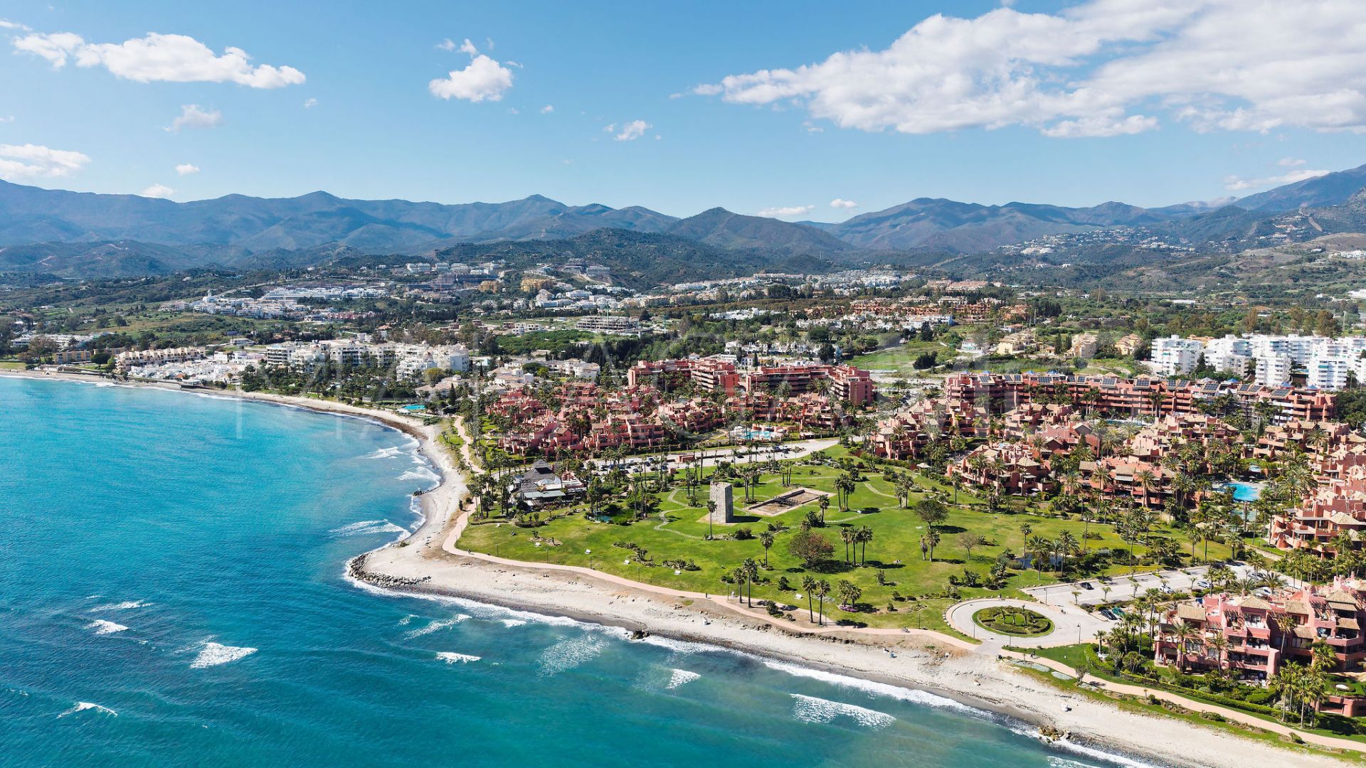 Duplex penthouse for sale in Torre Bermeja