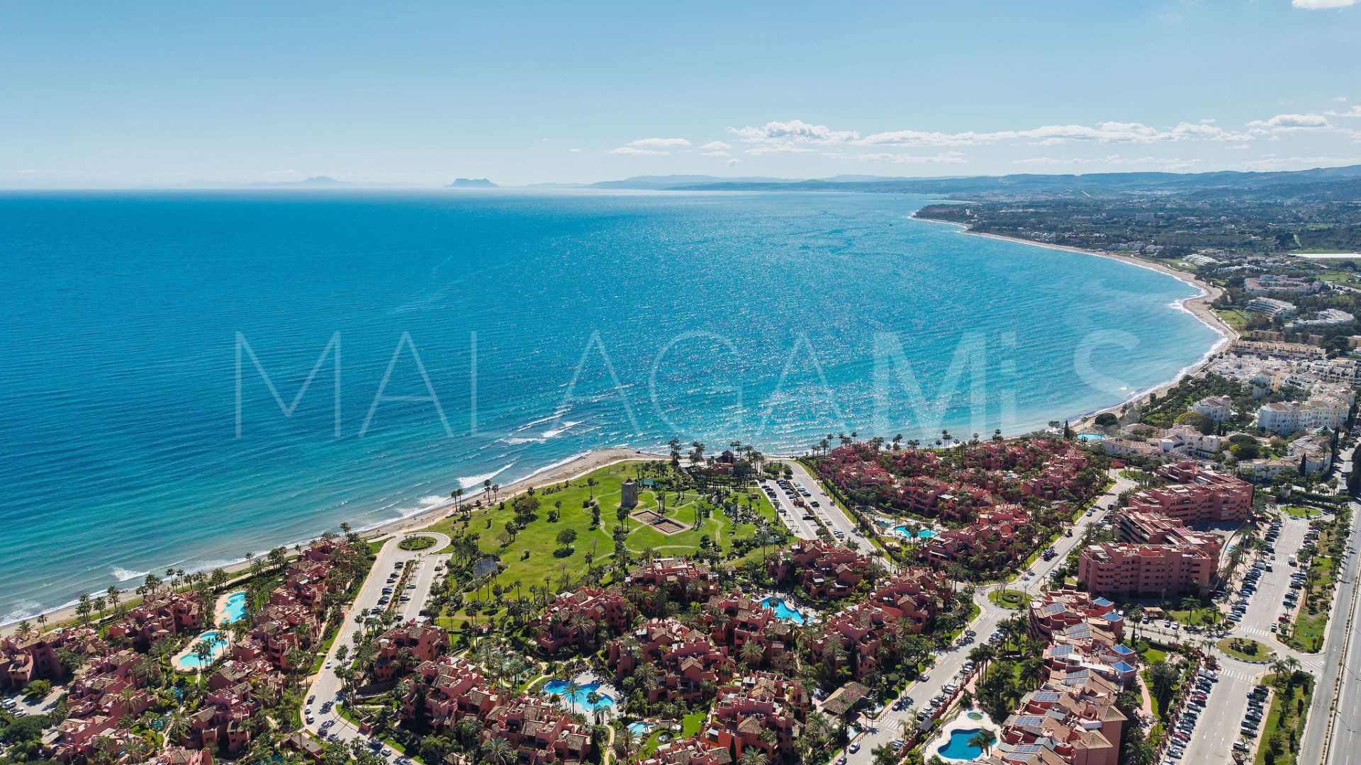 Duplex penthouse for sale in Torre Bermeja