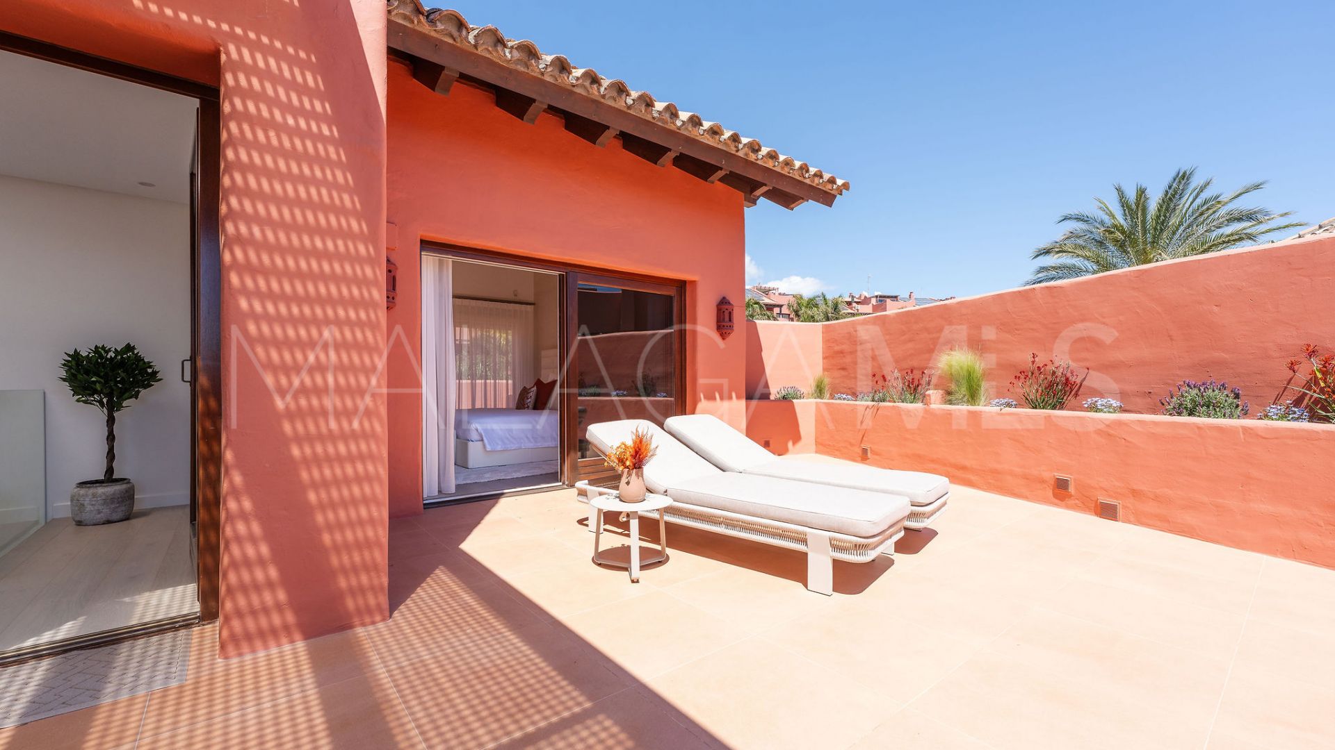 Duplex penthouse for sale in Torre Bermeja