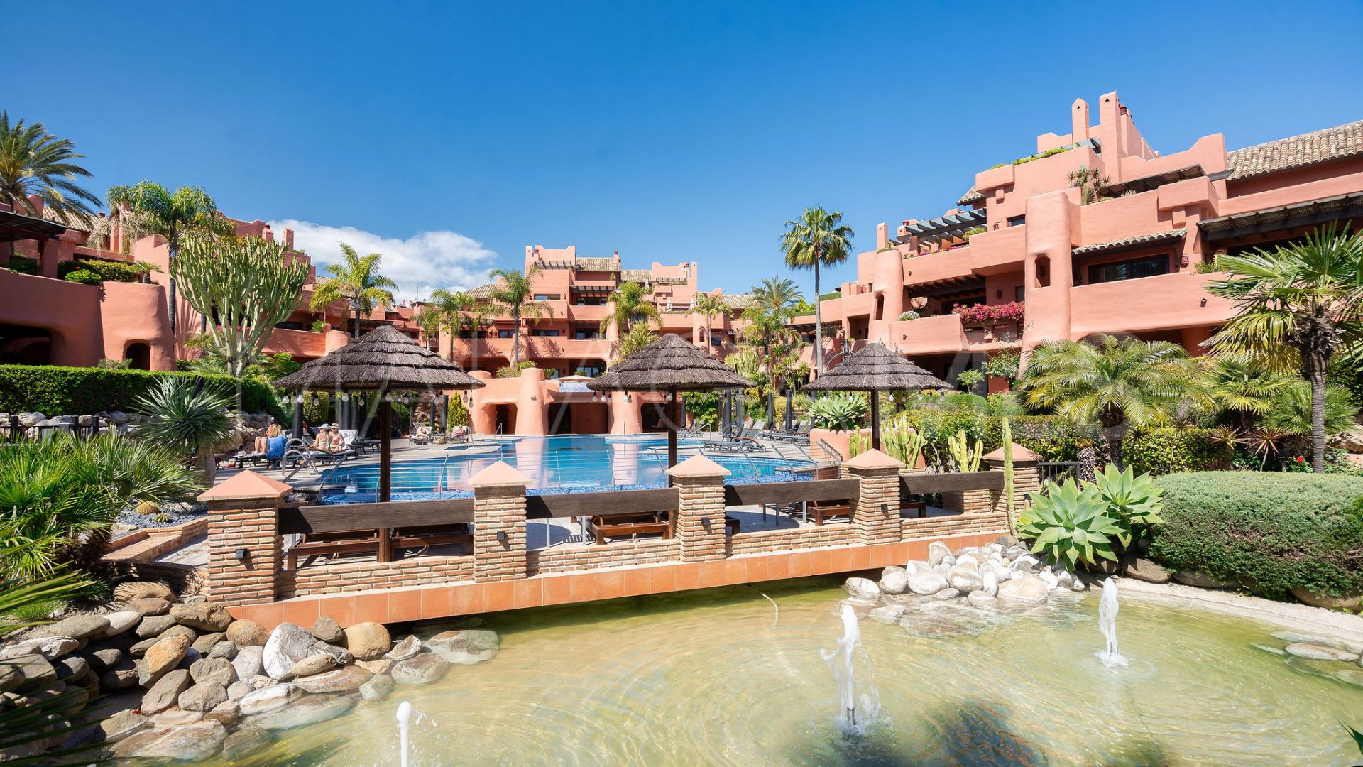 Duplex penthouse for sale in Torre Bermeja