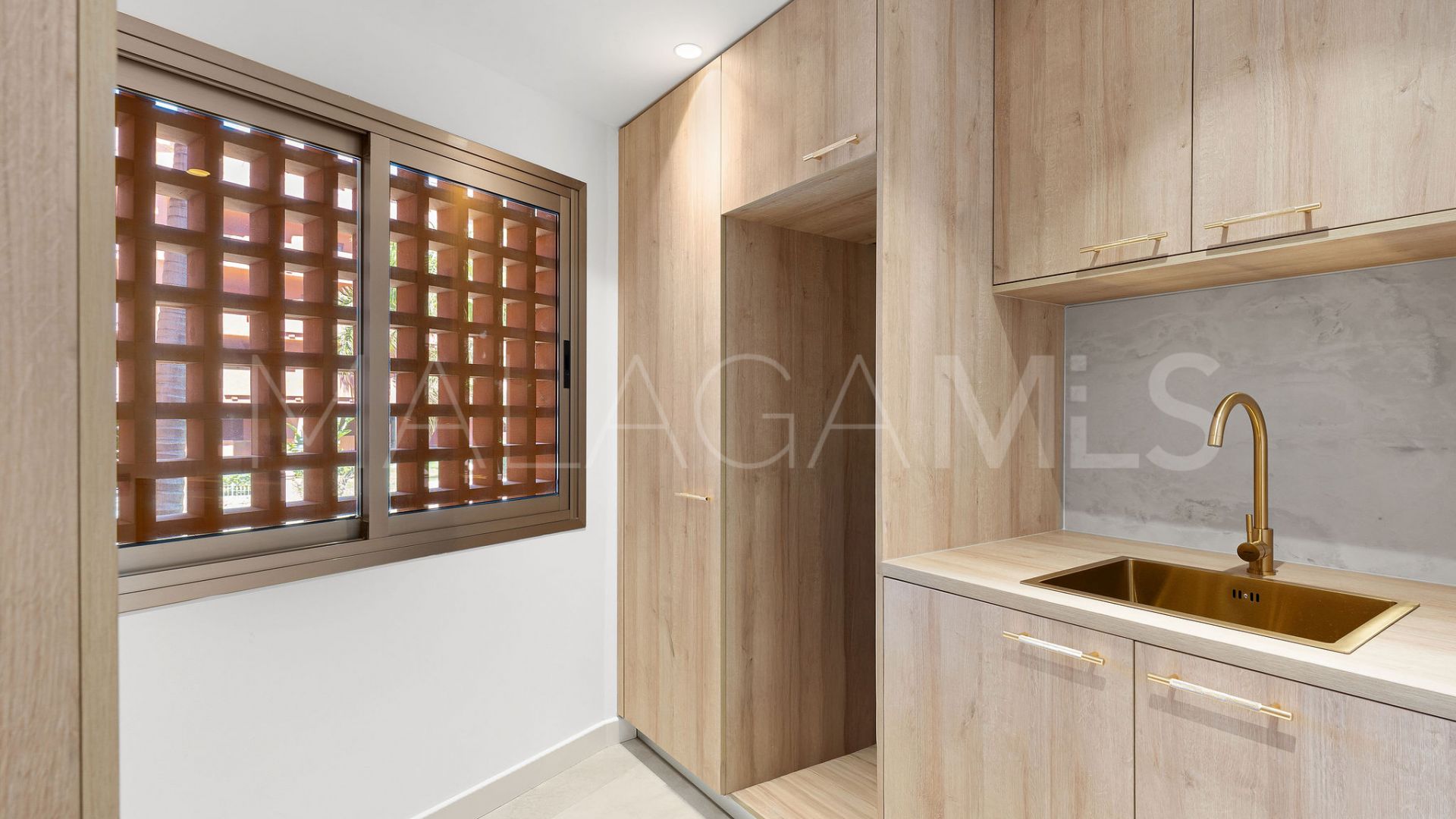 Duplex penthouse for sale in Torre Bermeja