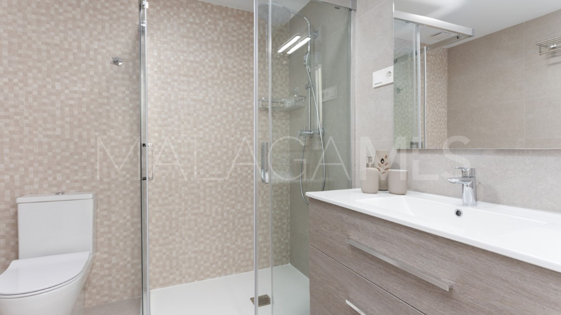 Villa with 4 bedrooms for sale in Artola