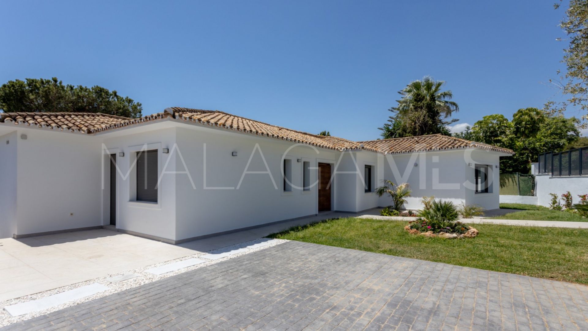 Villa with 4 bedrooms for sale in Artola