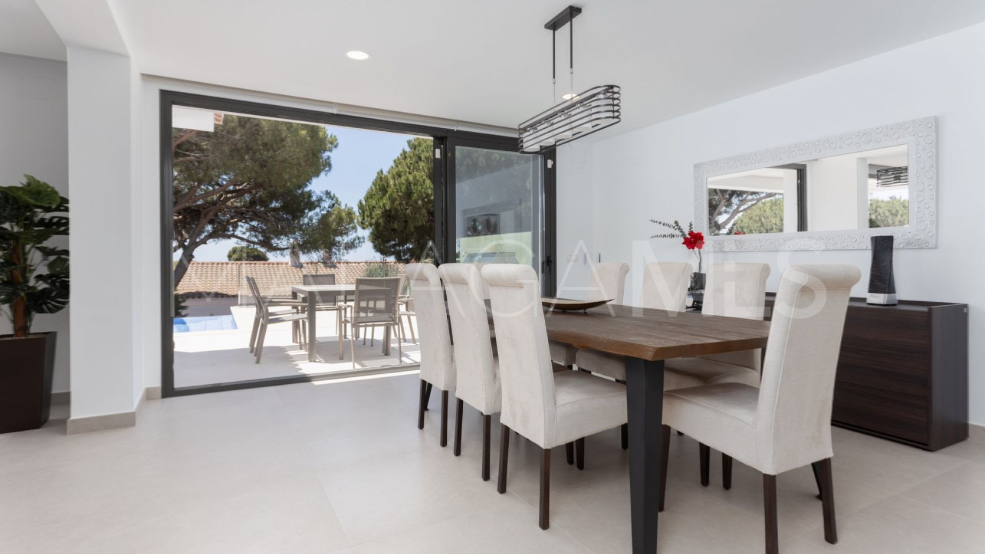 Villa with 4 bedrooms for sale in Artola