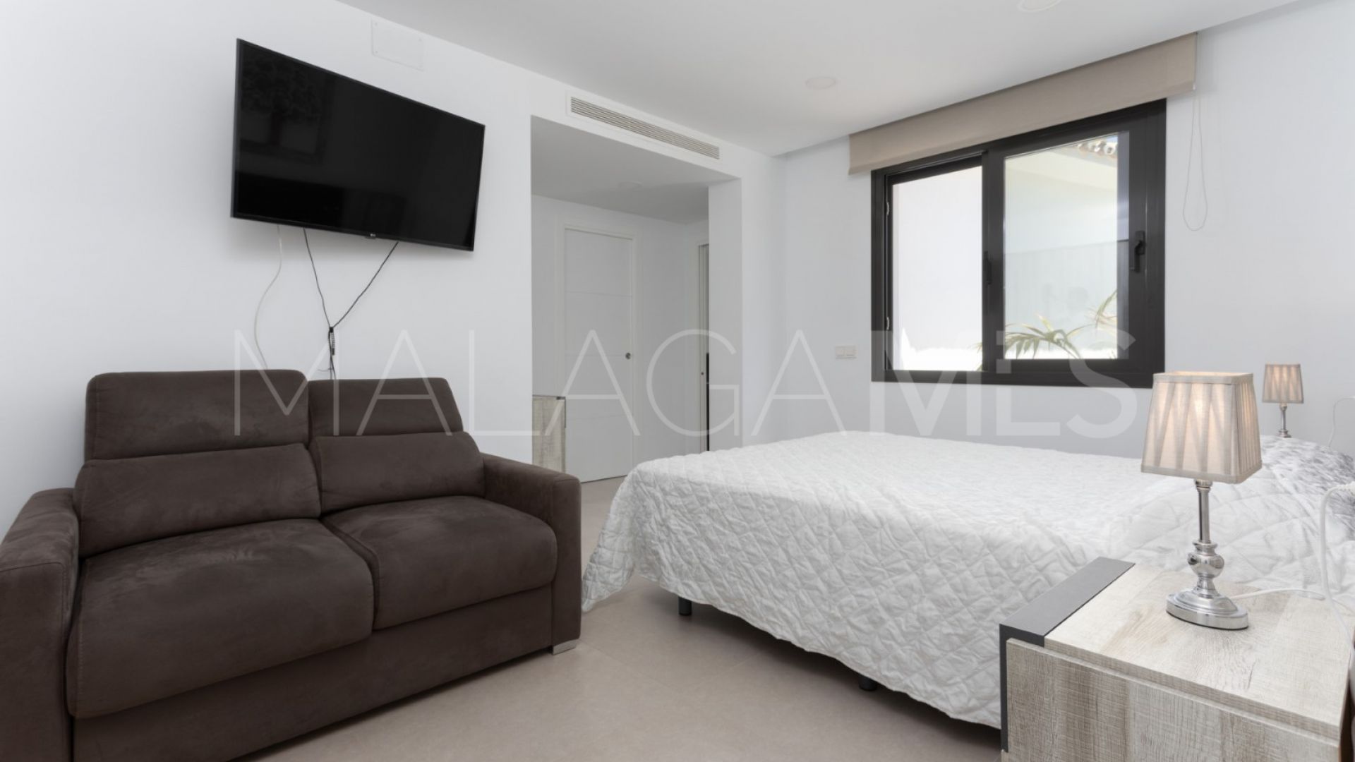 Villa with 4 bedrooms for sale in Artola