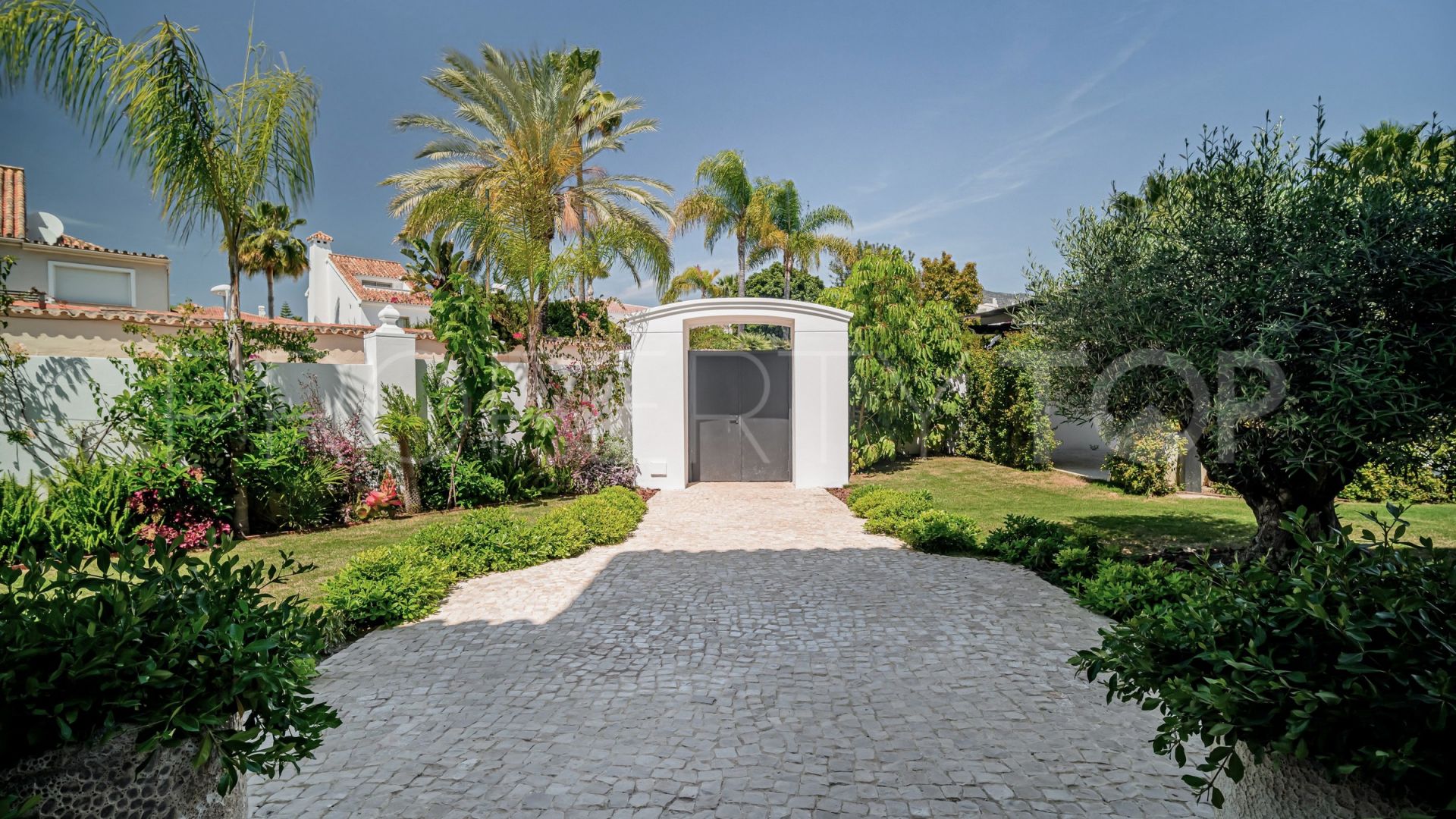 For sale villa in Parcelas del Golf