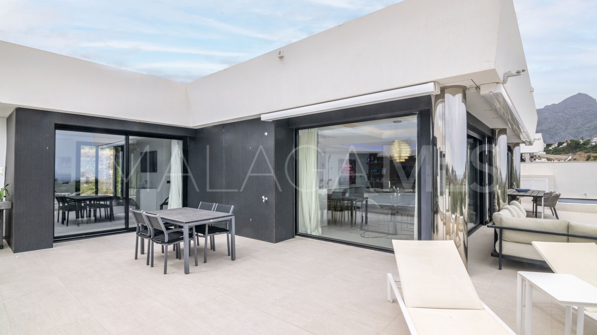 Atico for sale in Azahar de Marbella