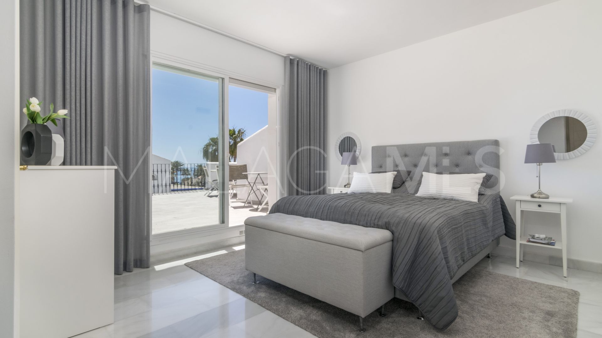 For sale 2 bedrooms duplex penthouse in San Pedro Playa