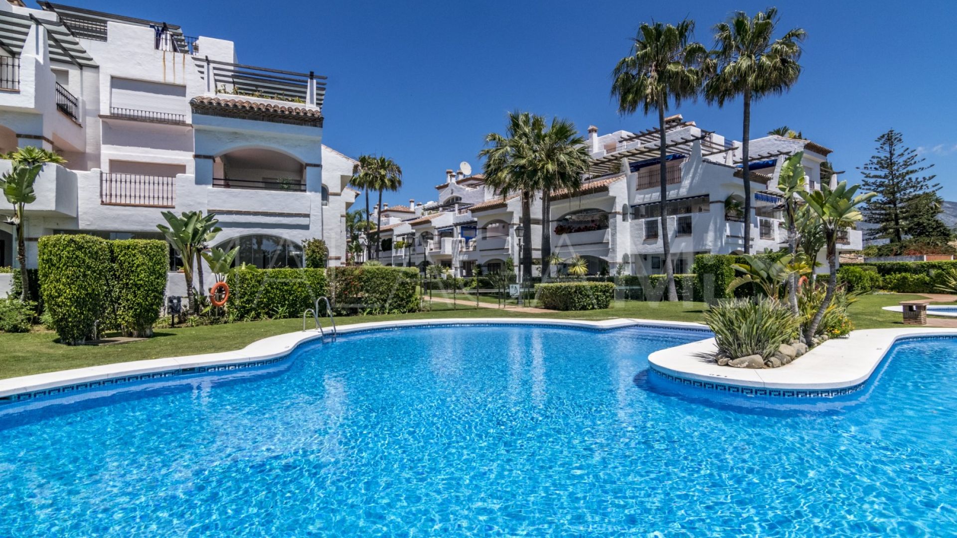 For sale 2 bedrooms duplex penthouse in San Pedro Playa