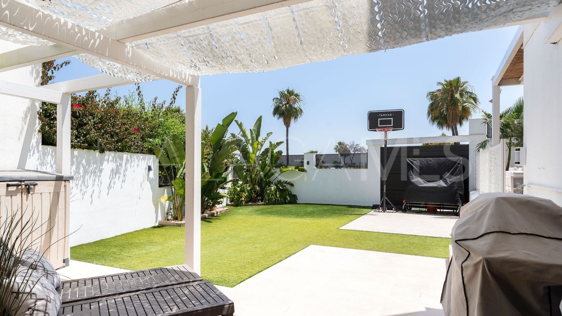 Buy adosado in Balcón del Golf with 3 bedrooms