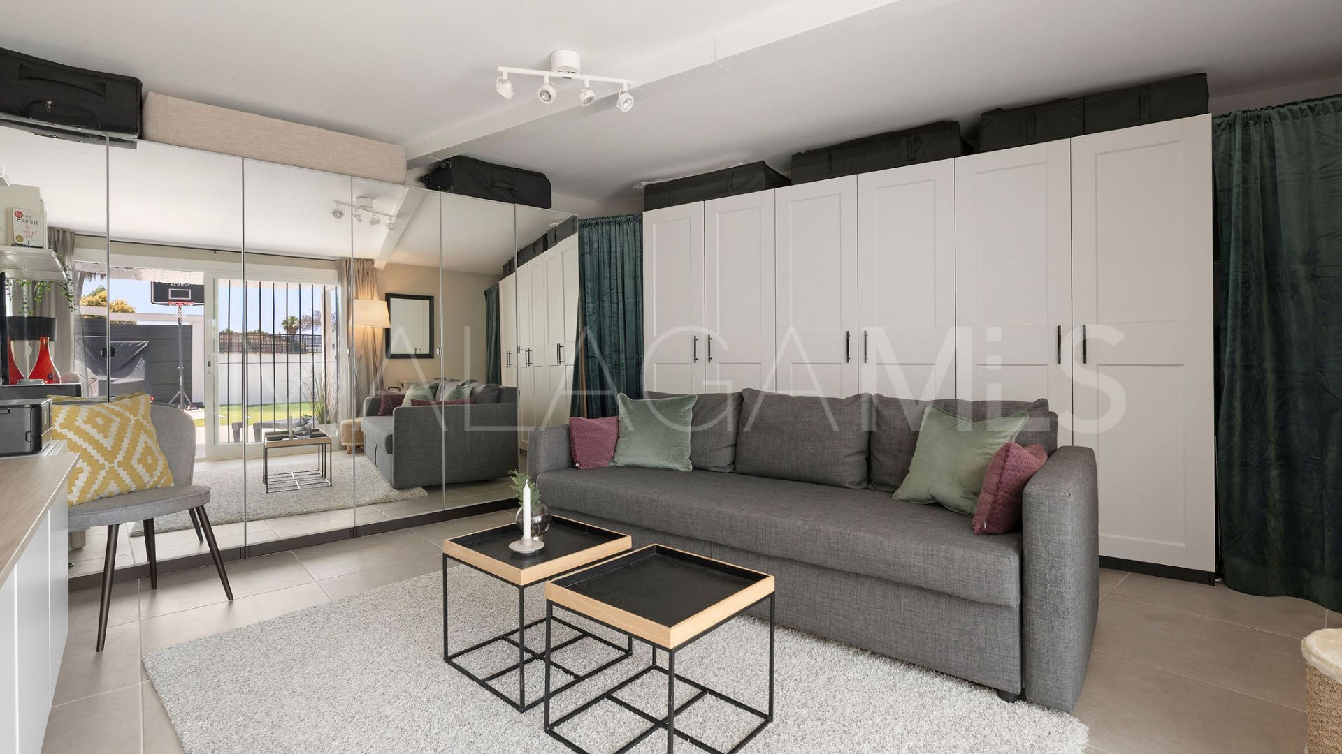 Buy adosado in Balcón del Golf with 3 bedrooms