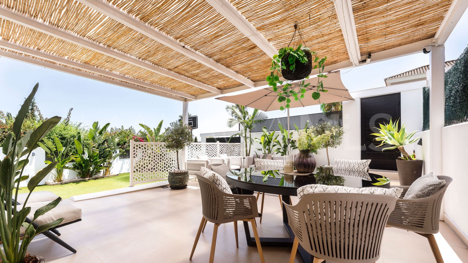 Buy adosado in Balcón del Golf with 3 bedrooms