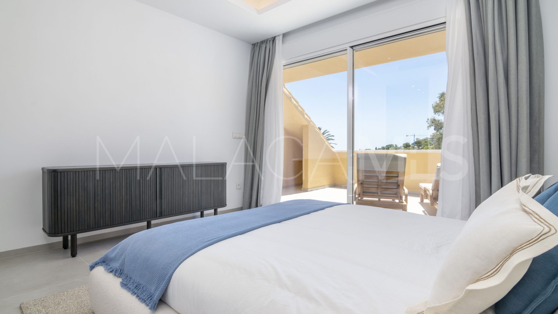 Buy apartamento in Country Club Las Brisas