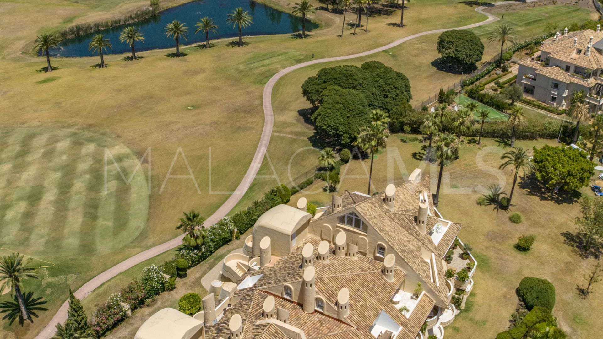 Buy apartamento in Country Club Las Brisas