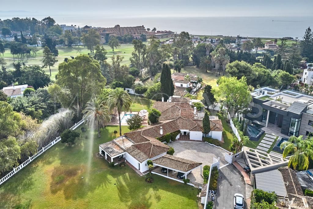Villa for sale in Casasola