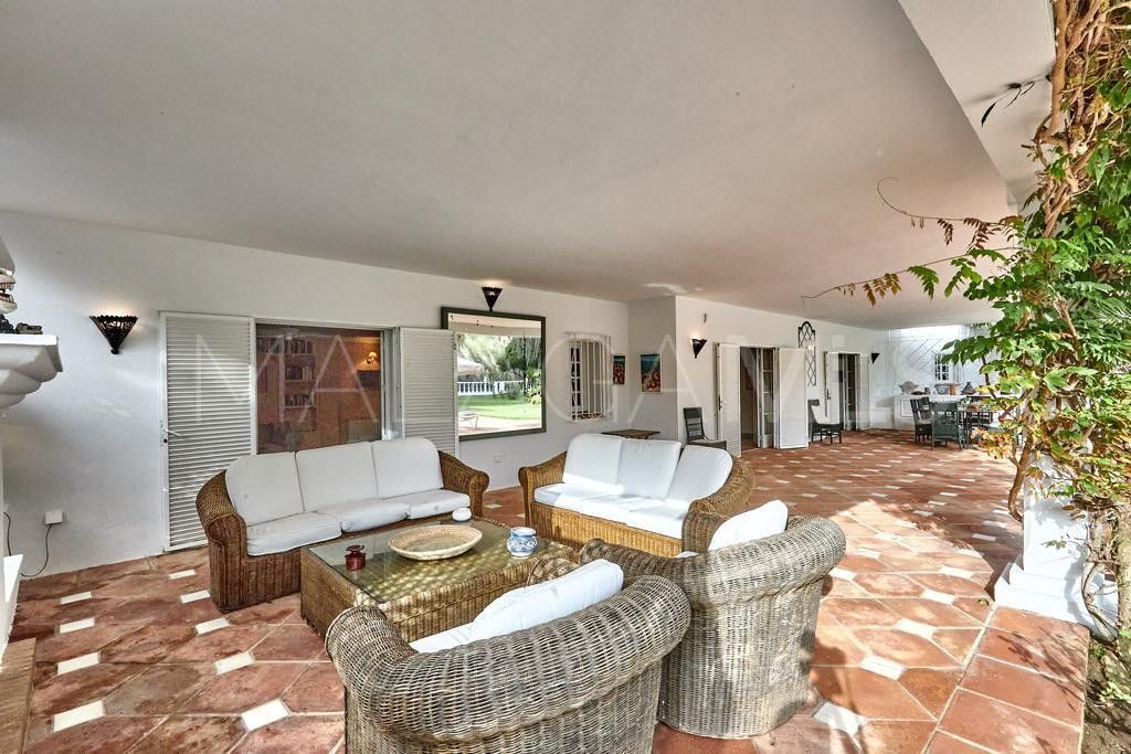Villa for sale in Casasola