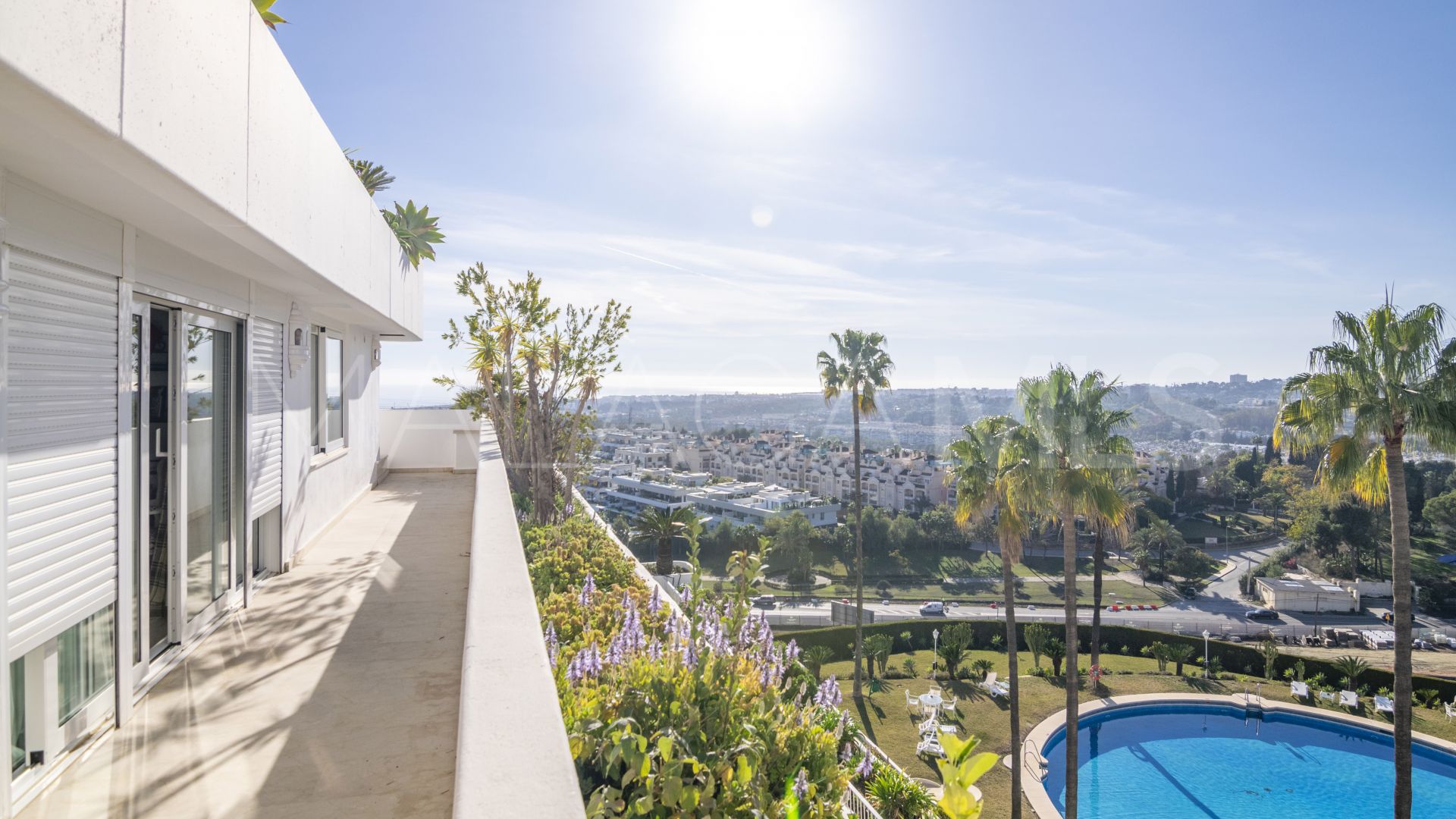 Zweistöckiges penthouse for sale in Las Lomas del Marbella Club