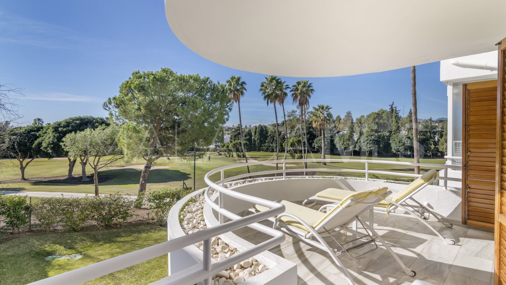 Se vende apartamento in Alcores del Golf with 2 bedrooms