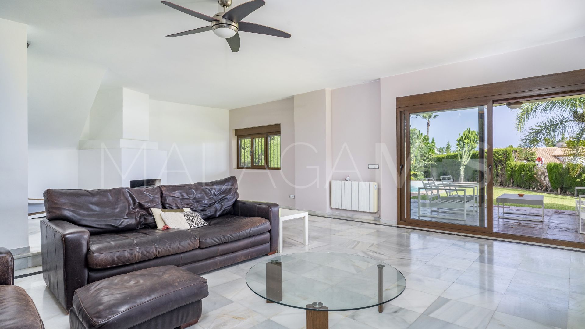Villa for sale in Supermanzana H