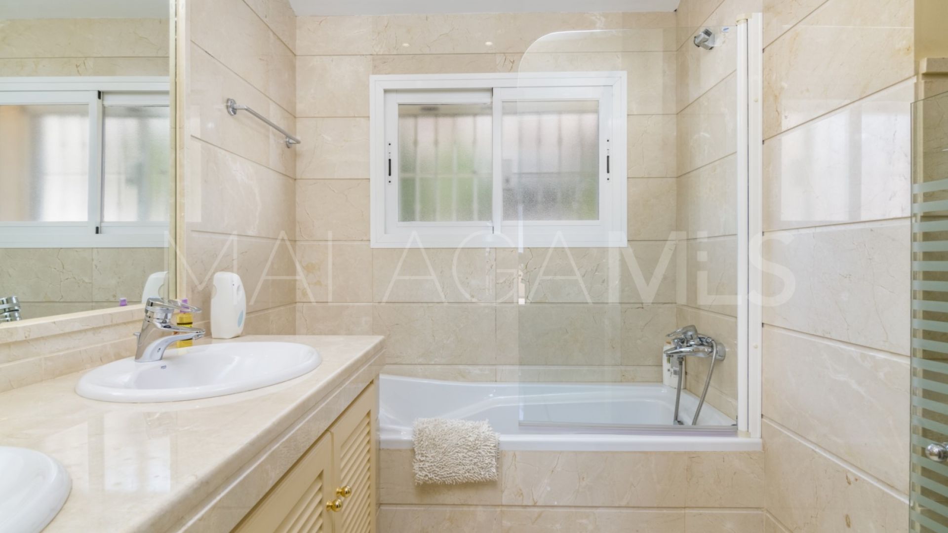 Duplex penthouse for sale in Albatross Hill