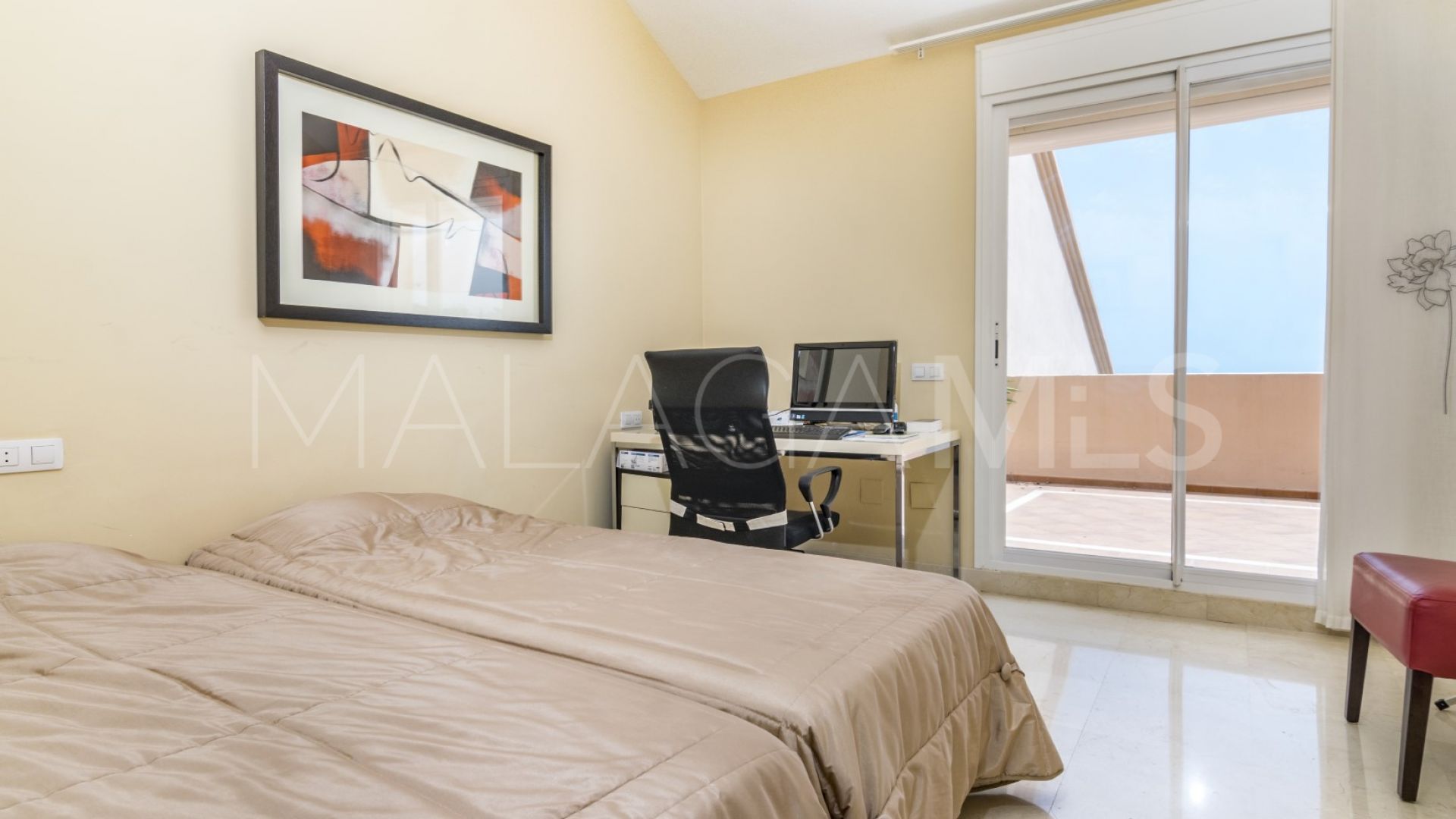 Duplex penthouse for sale in Albatross Hill