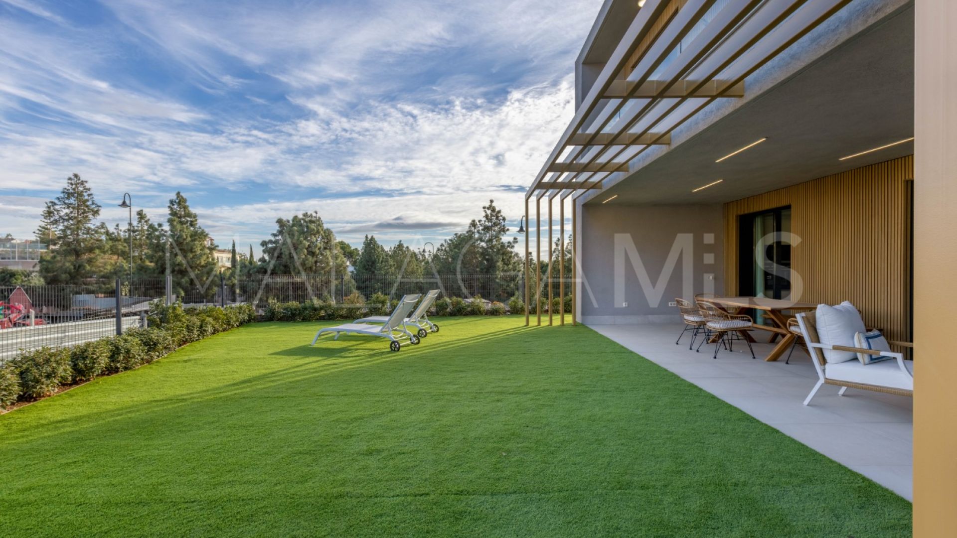 Radhus for sale in El Chaparral