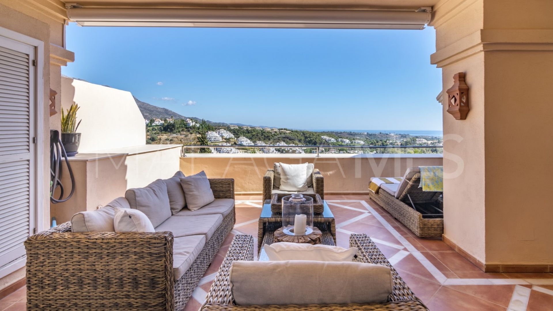 Duplex penthouse for sale in Albatross Hill