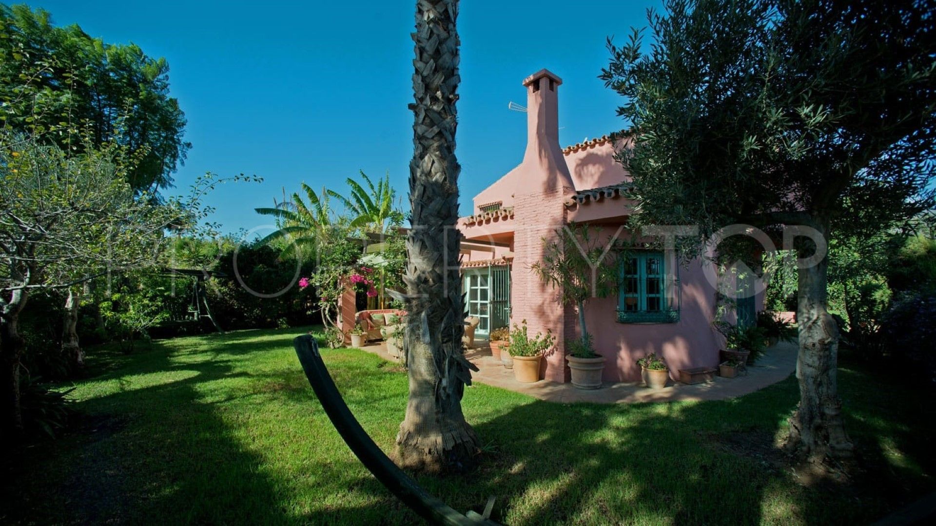 Comprar villa en Guadalobon