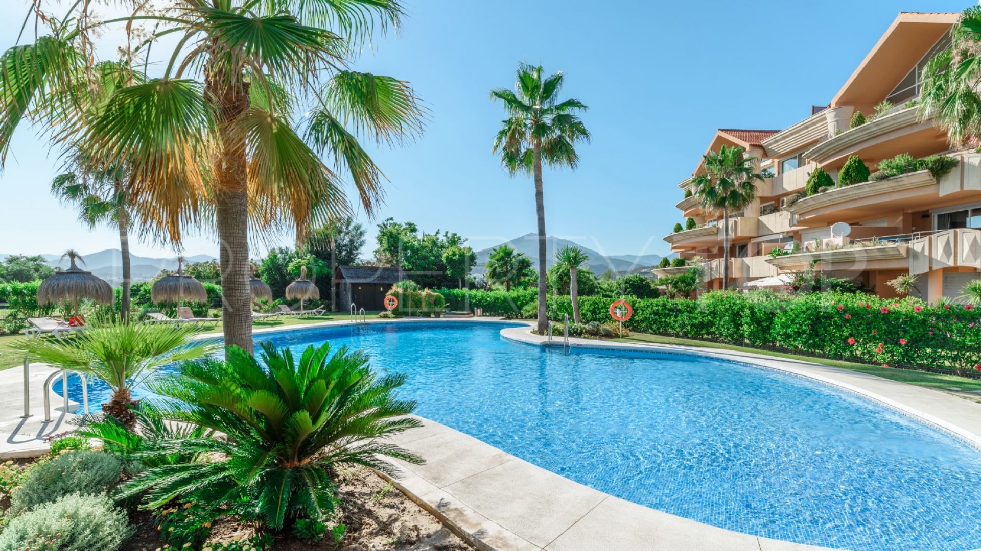 2 bedrooms apartment for sale in Magna Marbella