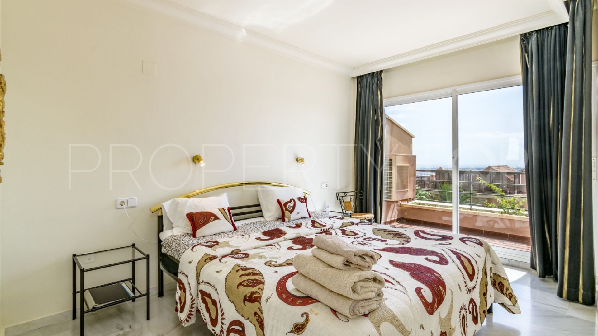 Magna Marbella, apartamento en venta de 2 dormitorios