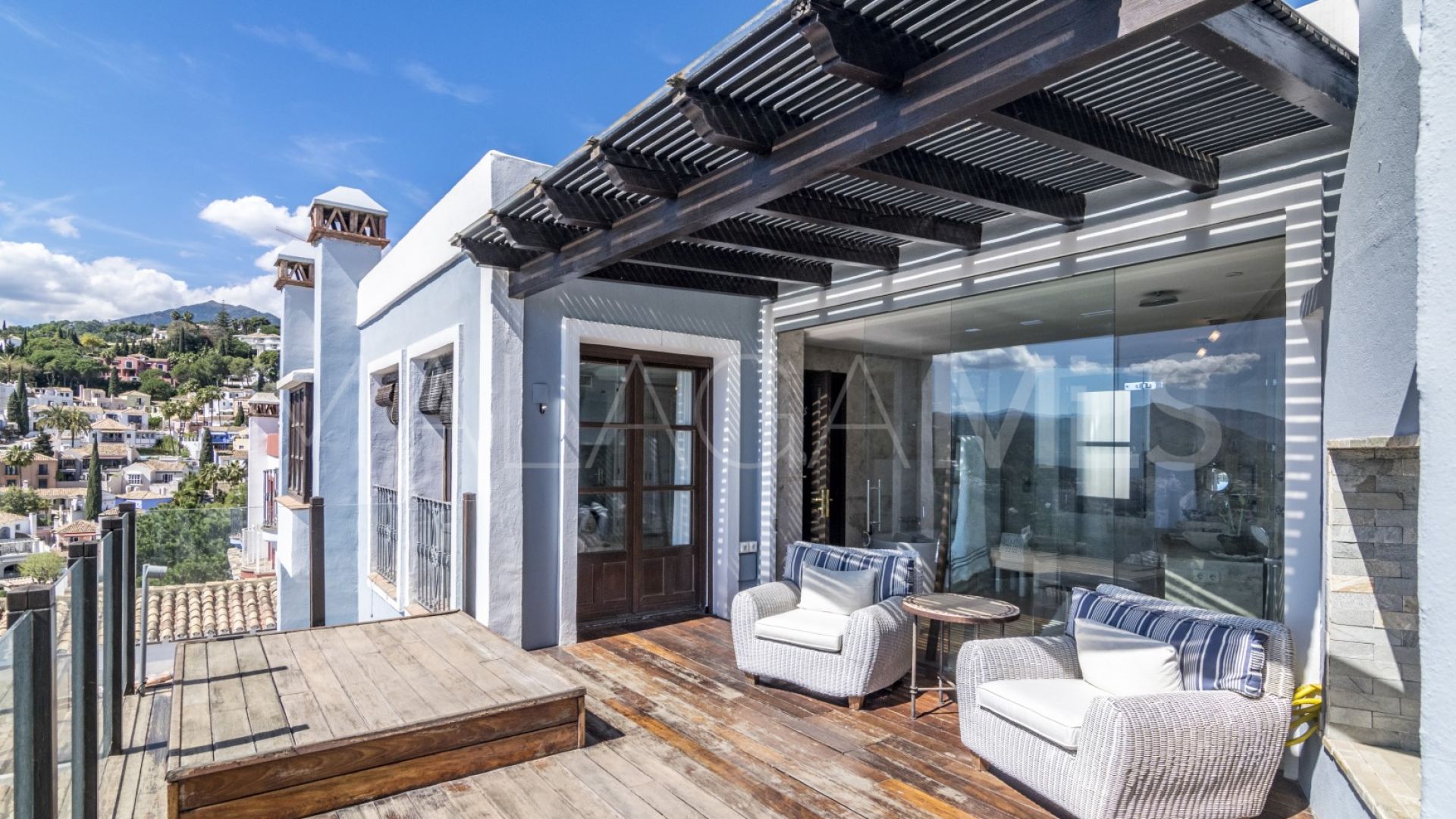 Radhus for sale in La Heredia