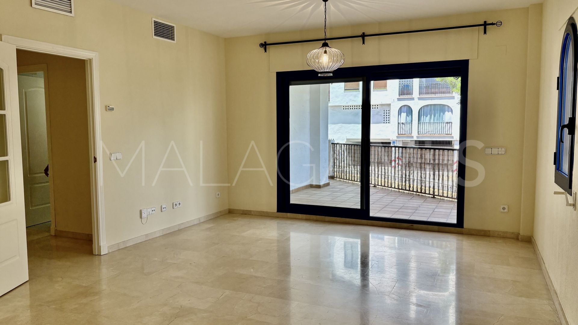 Appartement for sale in Manilva