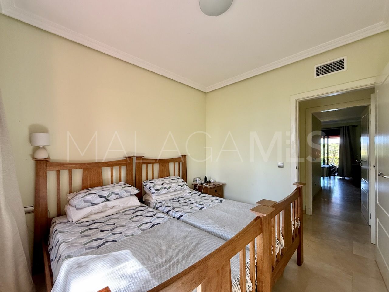 Se vende apartamento planta baja in Casares del Sol - Casares Golf with 2 bedrooms