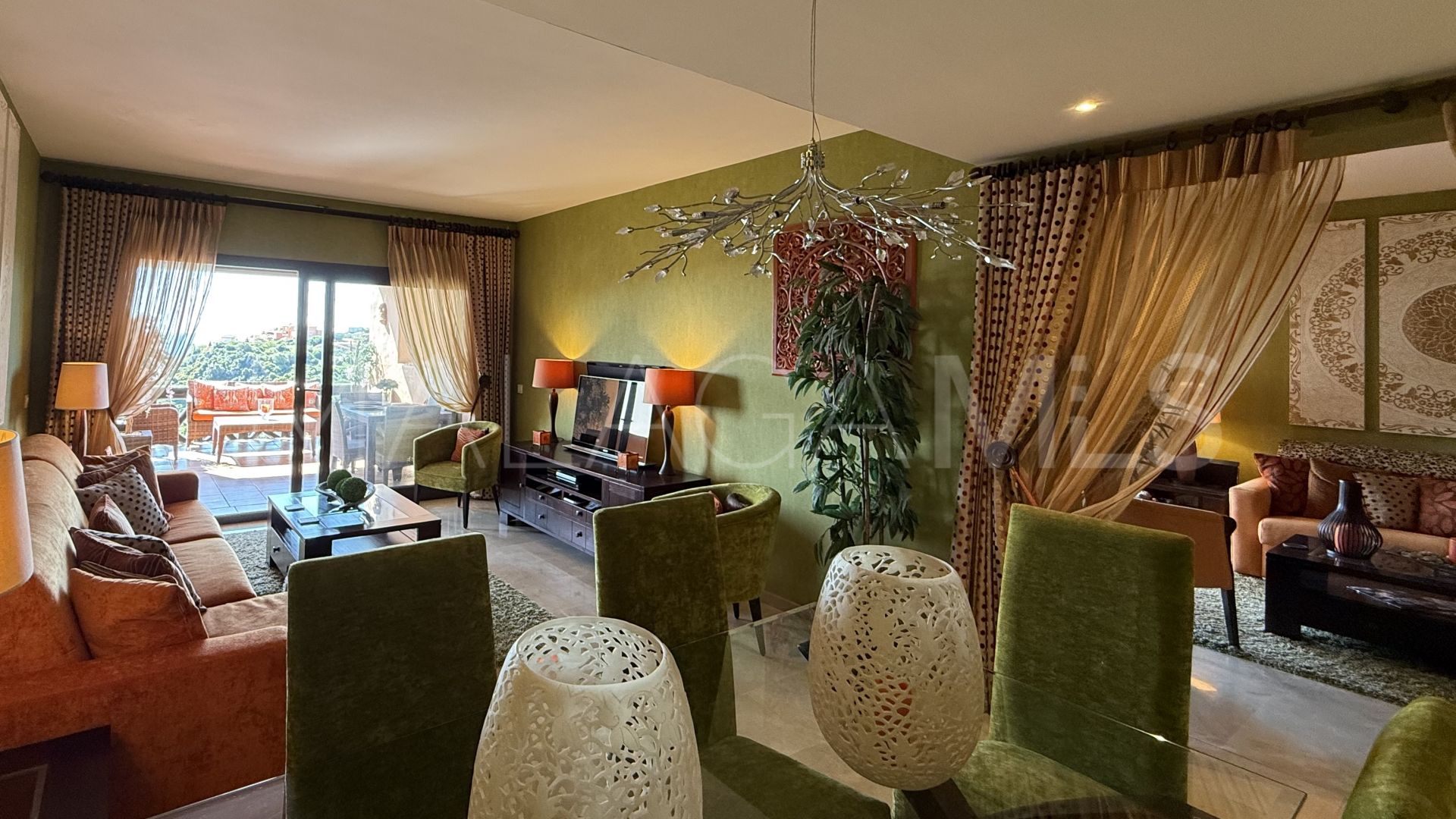 Apartamento for sale with 4 bedrooms in Sabinillas