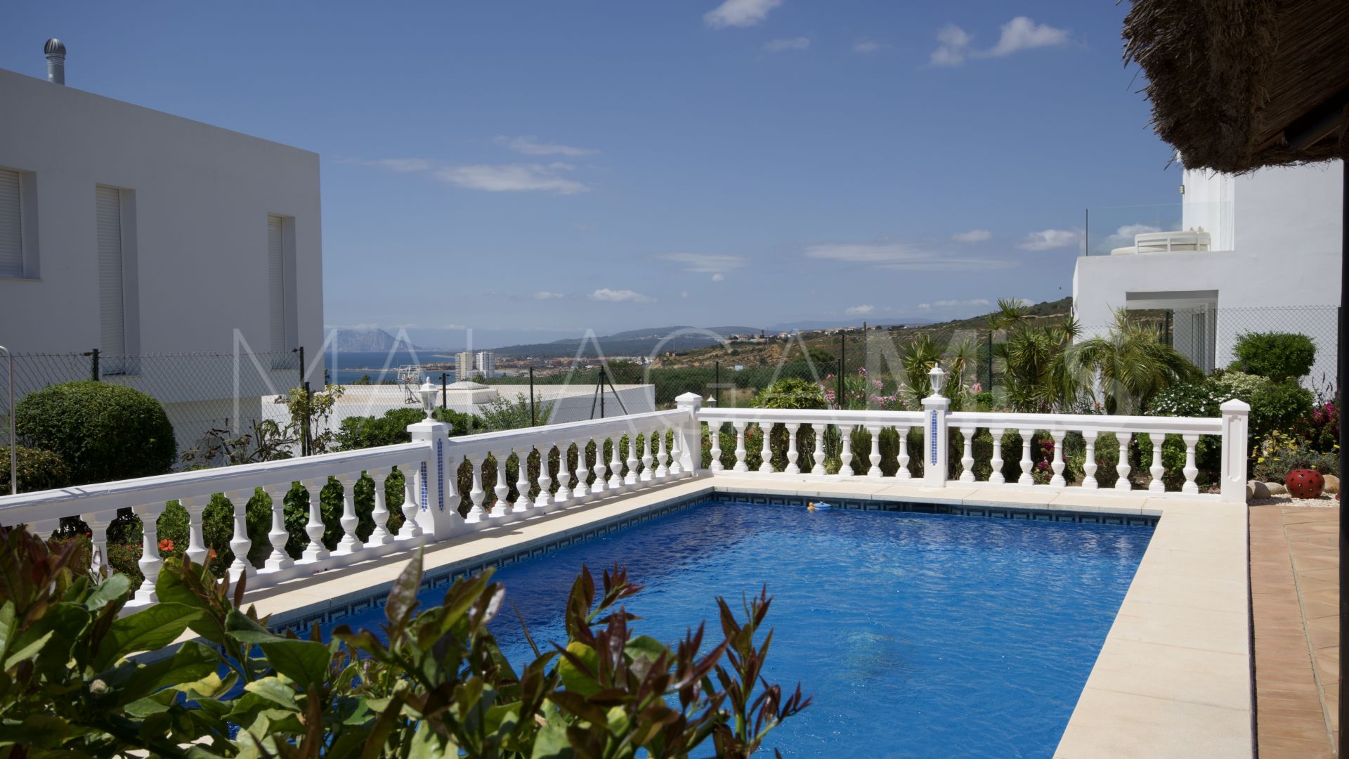 Haus for sale in Bahia de las Rocas