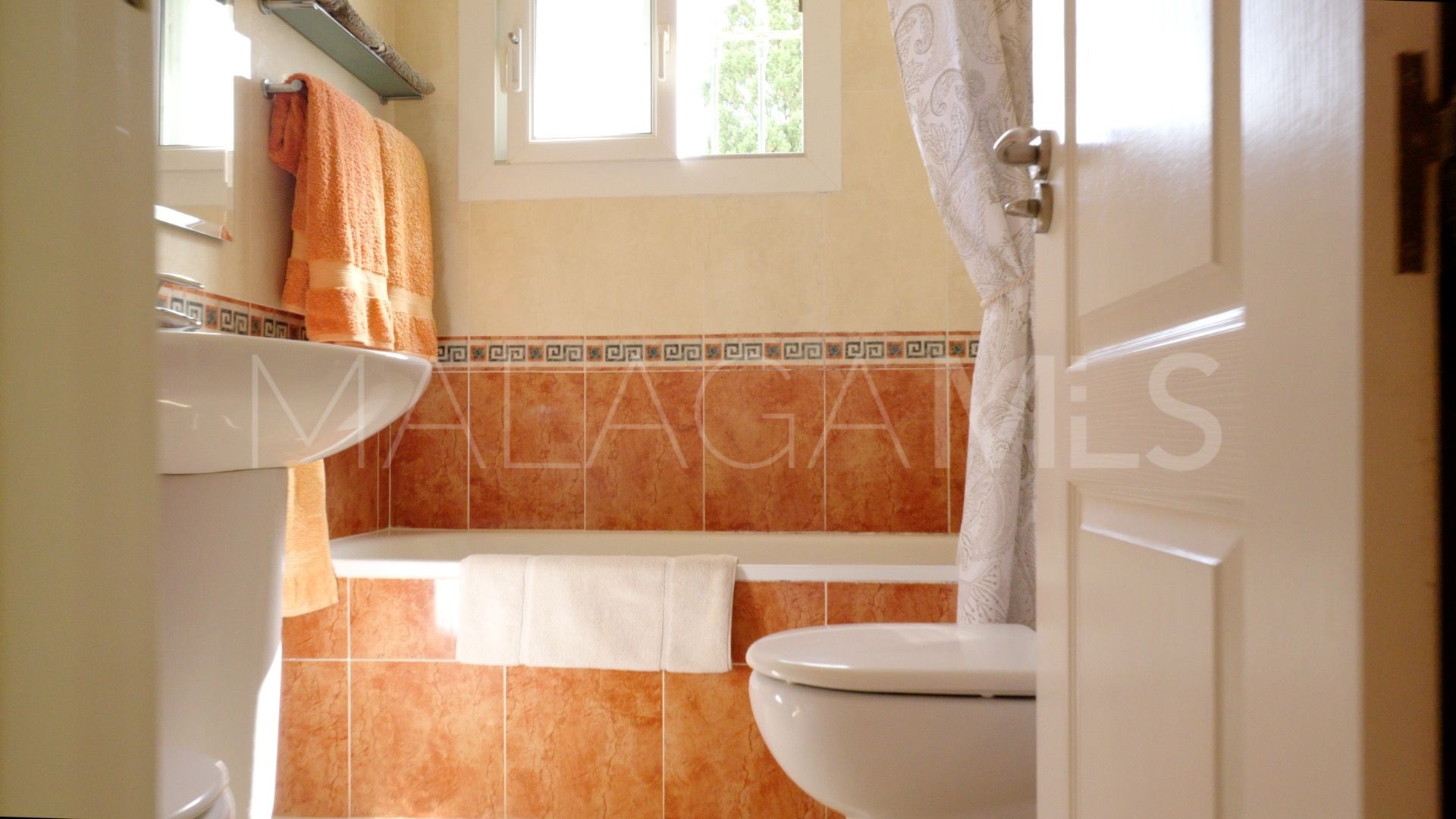 Haus for sale in Bahia de las Rocas