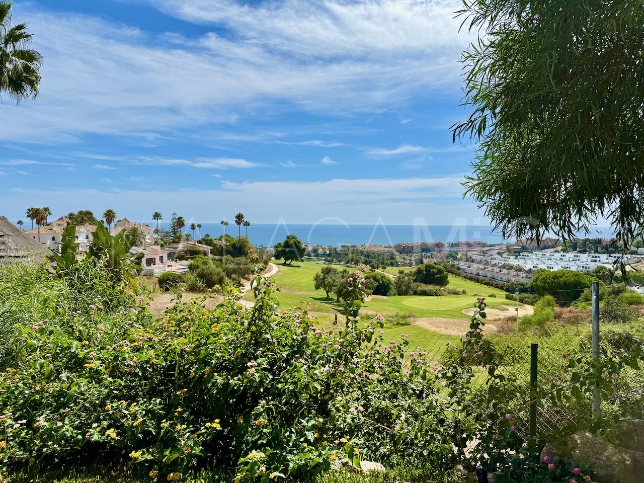 Apartamento for sale in La Duquesa with 3 bedrooms
