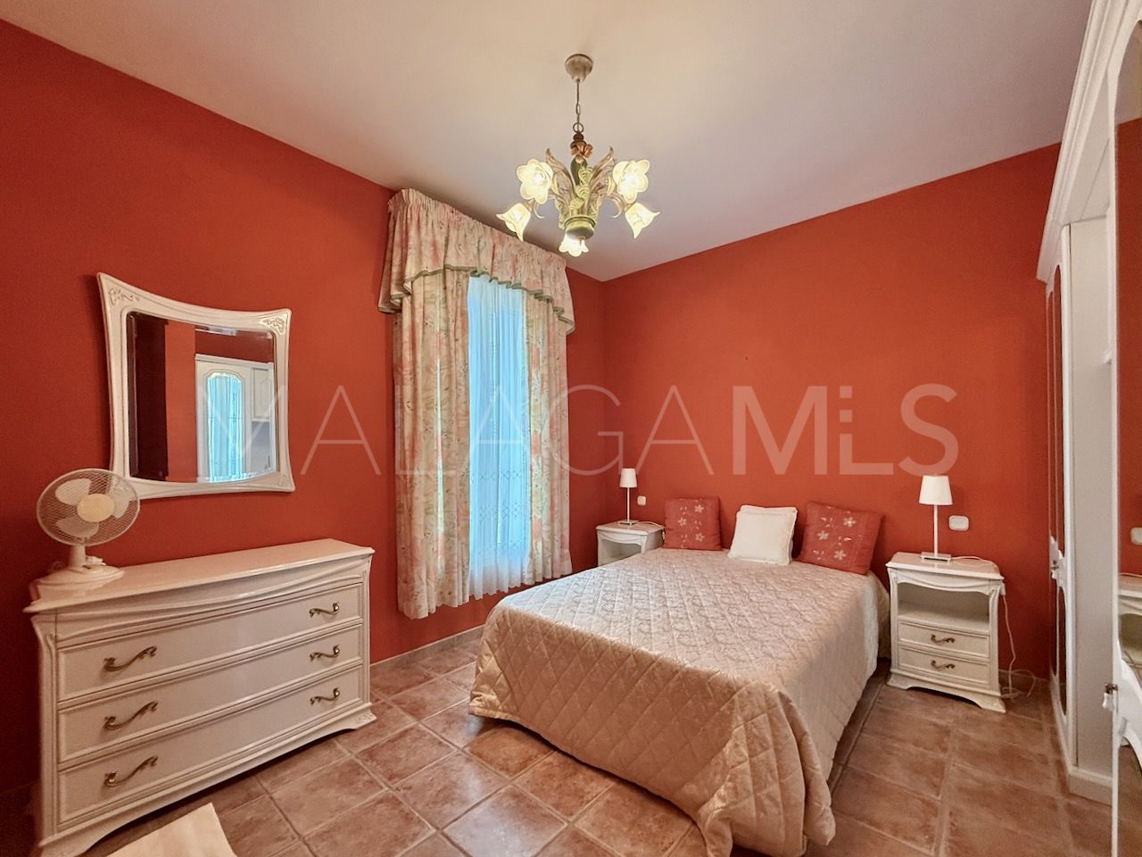 Villa with 5 bedrooms for sale in La Duquesa Golf