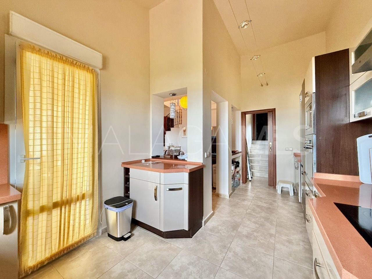 Villa with 5 bedrooms for sale in La Duquesa Golf