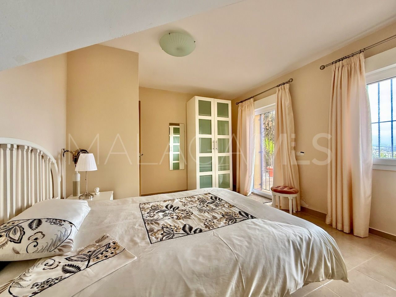 Villa with 5 bedrooms for sale in La Duquesa Golf