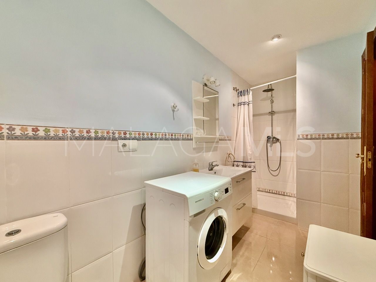 Villa with 5 bedrooms for sale in La Duquesa Golf