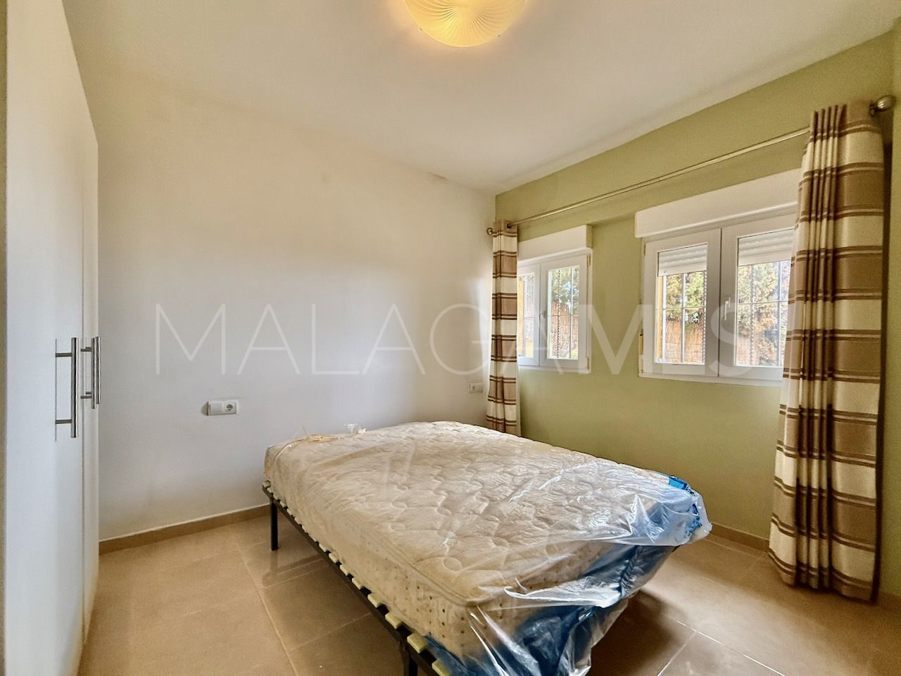 Villa with 5 bedrooms for sale in La Duquesa Golf